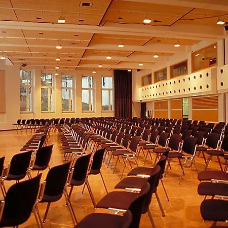 Ξενοδοχείο Kongress 4*