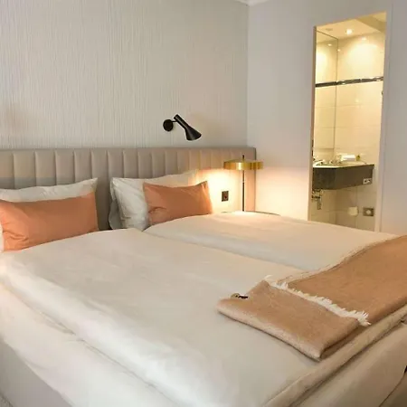 Kongress Hotel 4*