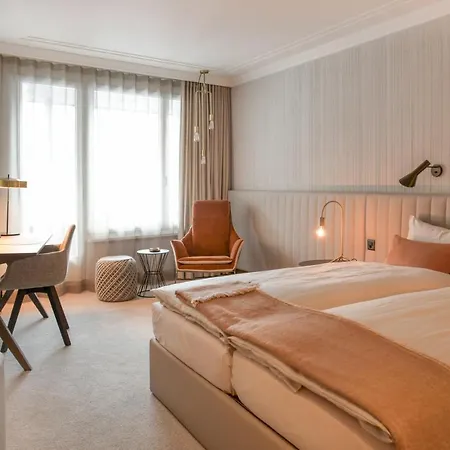 콩그레스 4* 다보스